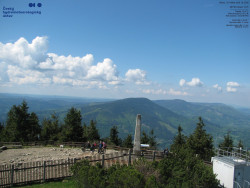 Pohled na jihozápad, Smrk