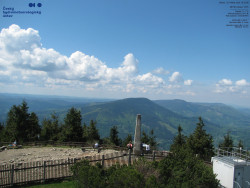 Pohled na jihozápad, Smrk