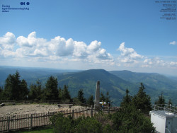 Pohled na jihozápad, Smrk
