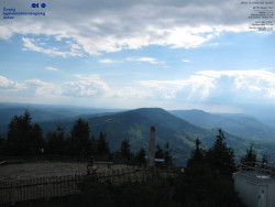 Pohled na jihozápad, Smrk