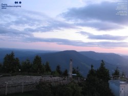 Pohled na jihozápad, Smrk