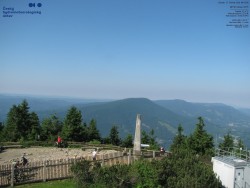 Pohled na jihozápad, Smrk