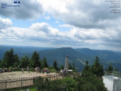 Pohled na jihozápad, Smrk