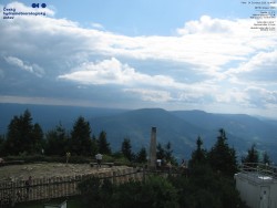 Pohled na jihozápad, Smrk