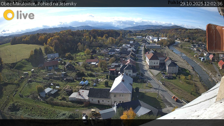Obec Mikulovice - Pohled na Jeseniky - 29.10.2025 v 12:02 Obec Mikulovice - Pohled na Jeseniky - 29.10.2025 v 12:02