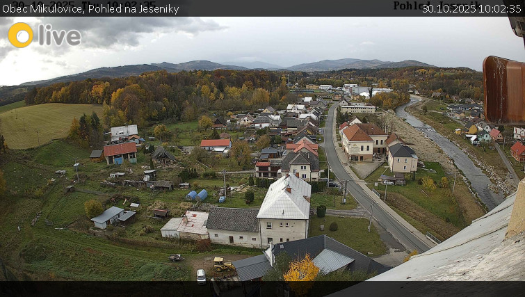 Obec Mikulovice - Pohled na Jeseniky - 30.10.2025 v 10:02 Obec Mikulovice - Pohled na Jeseniky - 30.10.2025 v 10:02