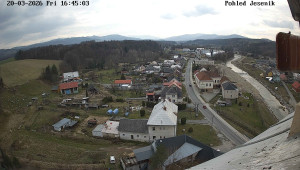Obec Mikulovice - Pohled na Jeseniky - 20.3.2026 v 16:45 Obec Mikulovice - Pohled na Jeseniky - 20.3.2026 v 16:45