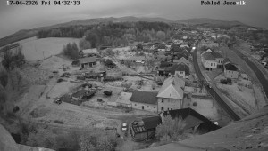 Obec Mikulovice - Pohled na Jeseniky - 17.4.2026 v 05:32 Obec Mikulovice - Pohled na Jeseniky - 17.4.2026 v 05:32