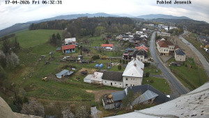 Obec Mikulovice - Pohled na Jeseniky - 17.4.2026 v 07:32 Obec Mikulovice - Pohled na Jeseniky - 17.4.2026 v 07:32
