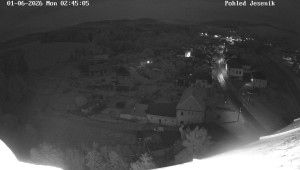Obec Mikulovice - Pohled na Jeseniky - 1.6.2026 v 03:45 Obec Mikulovice - Pohled na Jeseniky - 1.6.2026 v 03:45
