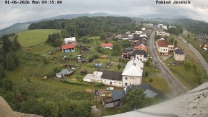 Obec Mikulovice - Pohled na Jeseniky - 1.6.2026 v 05:15 Obec Mikulovice - Pohled na Jeseniky - 1.6.2026 v 05:15