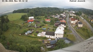 Obec Mikulovice - Pohled na Jeseniky - 1.6.2026 v 05:32 Obec Mikulovice - Pohled na Jeseniky - 1.6.2026 v 05:32