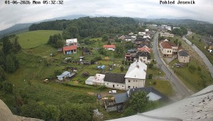 Obec Mikulovice - Pohled na Jeseniky - 1.6.2026 v 06:32 Obec Mikulovice - Pohled na Jeseniky - 1.6.2026 v 06:32