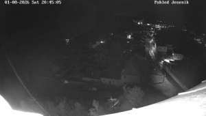 Obec Mikulovice - Pohled na Jeseniky - 1.8.2026 v 21:45 Obec Mikulovice - Pohled na Jeseniky - 1.8.2026 v 21:45