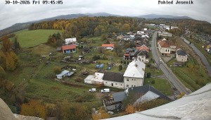 Gemeinde Mikulovice - Blick auf das Jeseníky-Gebirge - 30.10.2026 v 09:45 Gemeinde Mikulovice - Blick auf das Jeseníky-Gebirge - 30.10.2026 v 09:45