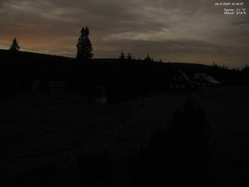 Snímek    4.11.2025 v 01:30