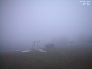 Skiareál Kamenec - Jablonec nad Jizerou - Pohled na Krkonoše - 5.12.2025 v 16:00 Skiareál Kamenec - Jablonec nad Jizerou - Pohled na Krkonoše - 5.12.2025 v 16:00