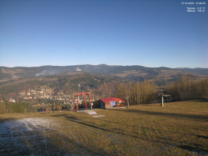 Skiareál Kamenec - Jablonec nad Jizerou - Pohled na Krkonoše - 27.12.2025 v 13:00 Skiareál Kamenec - Jablonec nad Jizerou - Pohled na Krkonoše - 27.12.2025 v 13:00
