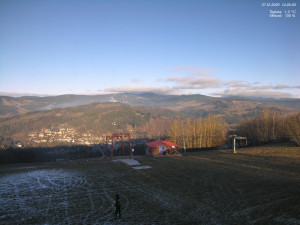 Skiareál Kamenec - Jablonec nad Jizerou - Pohled na Krkonoše - 27.12.2025 v 14:30 Skiareál Kamenec - Jablonec nad Jizerou - Pohled na Krkonoše - 27.12.2025 v 14:30