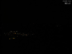 Skiareál Kamenec - Jablonec nad Jizerou - Pohled na Krkonoše - 27.12.2025 v 17:15 Skiareál Kamenec - Jablonec nad Jizerou - Pohled na Krkonoše - 27.12.2025 v 17:15