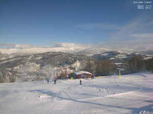 Skiareál Kamenec - Jablonec nad Jizerou - Pohled na Krkonoše - 5.1.2026 v 12:00 Skiareál Kamenec - Jablonec nad Jizerou - Pohled na Krkonoše - 5.1.2026 v 12:00