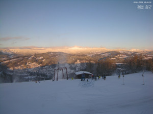 Skiareál Kamenec - Jablonec nad Jizerou - Pohled na Krkonoše - 5.1.2026 v 15:30 Skiareál Kamenec - Jablonec nad Jizerou - Pohled na Krkonoše - 5.1.2026 v 15:30