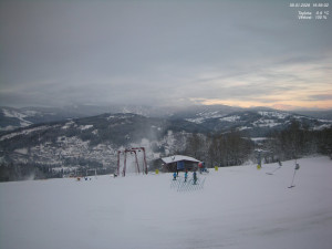 Skiareál Kamenec - Jablonec nad Jizerou - Pohled na Krkonoše - 5.1.2026 v 16:00 Skiareál Kamenec - Jablonec nad Jizerou - Pohled na Krkonoše - 5.1.2026 v 16:00
