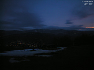 Skiareál Kamenec - Jablonec nad Jizerou - Pohled na Krkonoše - 15.3.2026 v 05:45 Skiareál Kamenec - Jablonec nad Jizerou - Pohled na Krkonoše - 15.3.2026 v 05:45