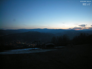 Skiareál Kamenec - Jablonec nad Jizerou - Pohled na Krkonoše - 20.3.2026 v 05:30 Skiareál Kamenec - Jablonec nad Jizerou - Pohled na Krkonoše - 20.3.2026 v 05:30