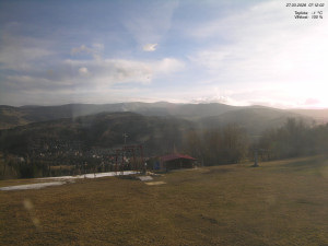 Skiareál Kamenec - Jablonec nad Jizerou - Pohled na Krkonoše - 27.3.2026 v 07:15 Skiareál Kamenec - Jablonec nad Jizerou - Pohled na Krkonoše - 27.3.2026 v 07:15