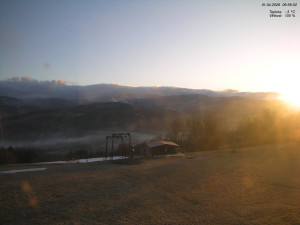 Skiareál Kamenec - Jablonec nad Jizerou - Pohled na Krkonoše - 1.4.2026 v 07:00 Skiareál Kamenec - Jablonec nad Jizerou - Pohled na Krkonoše - 1.4.2026 v 07:00