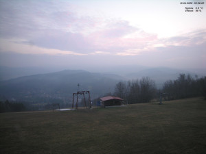 Skiareál Kamenec - Jablonec nad Jizerou - Pohled na Krkonoše - 16.4.2026 v 06:00 Skiareál Kamenec - Jablonec nad Jizerou - Pohled na Krkonoše - 16.4.2026 v 06:00
