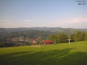 Skiareál Kamenec - Jablonec nad Jizerou - Pohled na Krkonoše - 31.7.2026 v 18:45 Skiareál Kamenec - Jablonec nad Jizerou - Pohled na Krkonoše - 31.7.2026 v 18:45