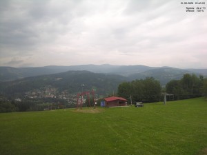 Skigebiet Kamenec – Jablonec nad Jizerou - Blick auf das Riesengebirge - 1.8.2026 v 15:45 Skigebiet Kamenec – Jablonec nad Jizerou - Blick auf das Riesengebirge - 1.8.2026 v 15:45