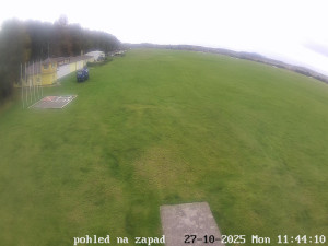 Letiště Břeclav - Areál letiště - 27.10.2025 v 10:45 Letiště Břeclav - Areál letiště - 27.10.2025 v 10:45