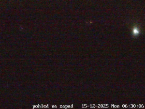 Letiště Břeclav - Areál letiště - 15.12.2025 v 05:30 Letiště Břeclav - Areál letiště - 15.12.2025 v 05:30