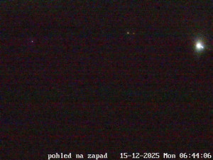 Letiště Břeclav - Areál letiště - 15.12.2025 v 05:45 Letiště Břeclav - Areál letiště - 15.12.2025 v 05:45