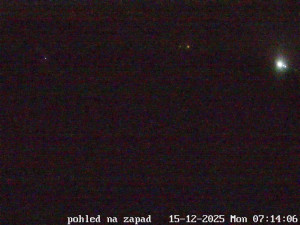 Letiště Břeclav - Areál letiště - 15.12.2025 v 06:15 Letiště Břeclav - Areál letiště - 15.12.2025 v 06:15