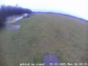 Letiště Břeclav - Areál letiště - 15.12.2025 v 15:45 Letiště Břeclav - Areál letiště - 15.12.2025 v 15:45