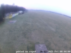 Letiště Břeclav - Areál letiště - 26.12.2025 v 07:45 Letiště Břeclav - Areál letiště - 26.12.2025 v 07:45