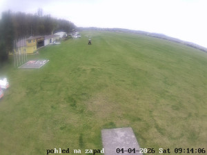 Letiště Břeclav - Areál letiště - 4.4.2026 v 09:15 Letiště Břeclav - Areál letiště - 4.4.2026 v 09:15