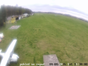 Letiště Břeclav - Areál letiště - 4.4.2026 v 11:30 Letiště Břeclav - Areál letiště - 4.4.2026 v 11:30