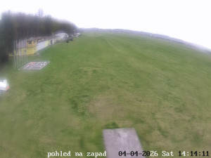 Letiště Břeclav - Areál letiště - 4.4.2026 v 14:15 Letiště Břeclav - Areál letiště - 4.4.2026 v 14:15