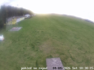 Letiště Břeclav - Areál letiště - 4.4.2026 v 18:31 Letiště Břeclav - Areál letiště - 4.4.2026 v 18:31