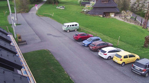 Horský hotel Čarták na Soláni - Hotel Čarták – parkoviště - 16.4.2024 v 18:00 Horský hotel Čarták na Soláni - Hotel Čarták – parkoviště - 16.4.2024 v 18:00