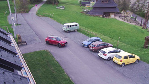 Horský hotel Čarták na Soláni - Hotel Čarták – parkoviště - 16.4.2024 v 19:00 Horský hotel Čarták na Soláni - Hotel Čarták – parkoviště - 16.4.2024 v 19:00