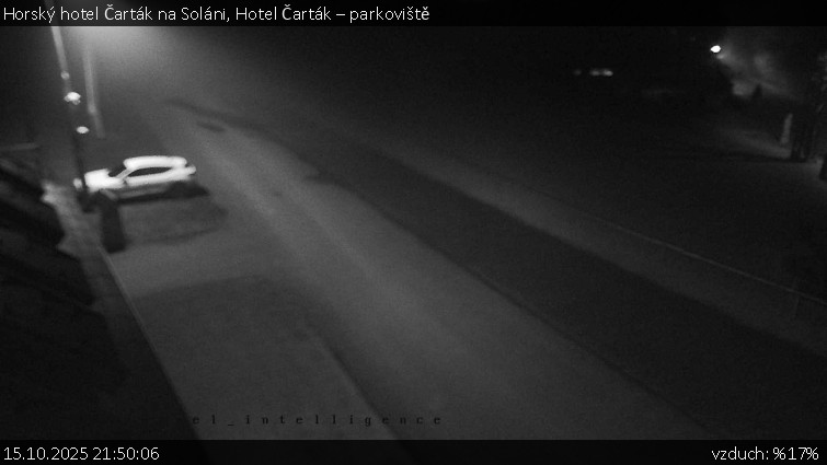 Horský hotel Čarták na Soláni - Hotel Čarták – parkoviště - 15.10.2025 v 21:50 Horský hotel Čarták na Soláni - Hotel Čarták – parkoviště - 15.10.2025 v 21:50
