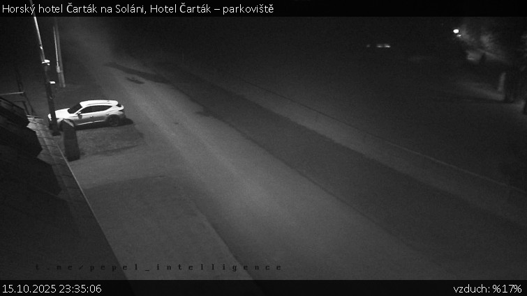 Horský hotel Čarták na Soláni - Hotel Čarták – parkoviště - 15.10.2025 v 23:35 Horský hotel Čarták na Soláni - Hotel Čarták – parkoviště - 15.10.2025 v 23:35