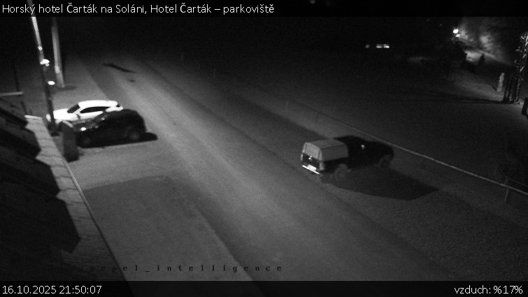 Horský hotel Čarták na Soláni - Hotel Čarták – parkoviště - 16.10.2025 v 21:50 Horský hotel Čarták na Soláni - Hotel Čarták – parkoviště - 16.10.2025 v 21:50