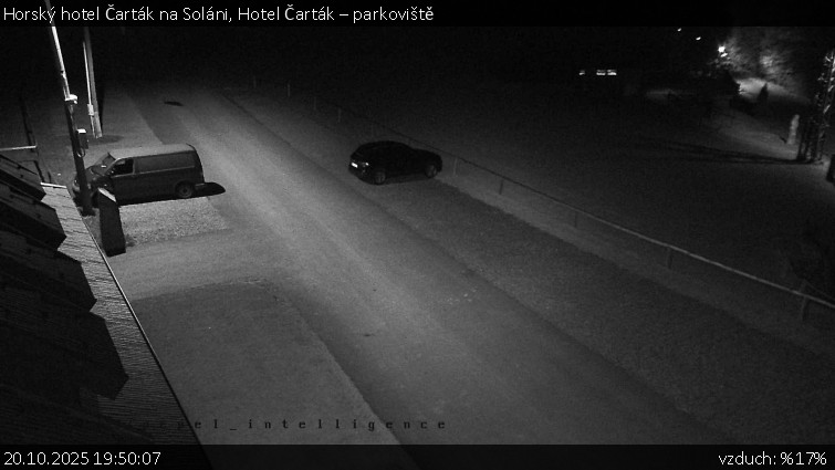 Horský hotel Čarták na Soláni - Hotel Čarták – parkoviště - 20.10.2025 v 19:50 Horský hotel Čarták na Soláni - Hotel Čarták – parkoviště - 20.10.2025 v 19:50